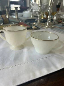 Vintage Anchor Hocking Fire King Milchglas Zuckerdose und Kaffeetasse - Bild 1 von 6