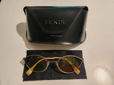 Gafas de sol FENDI MUJER. Amarillo Foto 1 de 4