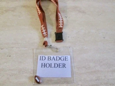 Porta-crachá de identificação de cordão futebol, enfermeira, escritório, médico, esportes, treinador, er, uti, equipe - Imagem 1 de 3