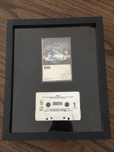 ASIA – Asia - Self Titled - Vintage 1982 Geffen Framed Cassette Tape Album - Imagen 1 de 1