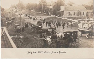 Clark SD RPPC July 4th, 1907 Parade Floats, Bands, Horses Pub. Miller - Picture 1 of 2