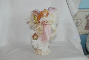 Vintage 1999 Seraphim Classics Leah "Bless Our Home" Resin Engel Figur #81662 - Bild 1 von 11