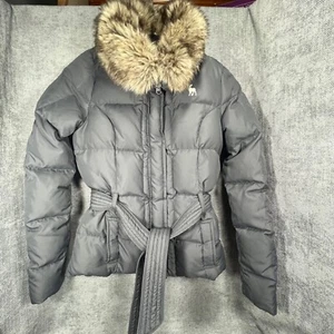 Chaqueta acolchada Abercrombie & Fitch para mujer talla grande cuello de piel sintética forrada de franela - Imagen 1 de 17