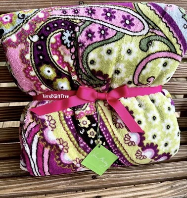 Vera Bradley Cozy PLUSH Throw Blanket VERY BERRY PAISLEY Pink RARE NWT SEALED - Image 1 of 4
