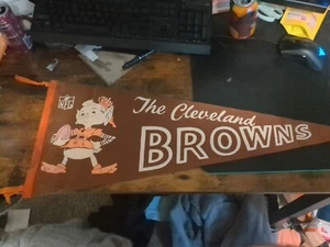Vintage 1950’s NFL Cleveland Browns Football Brownie The Elf Felt Pennant 28x12 - Picture 1 of 4