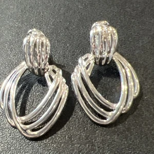 vintage monet clip on earrings Silver Tone Dangles  - Picture 1 of 14