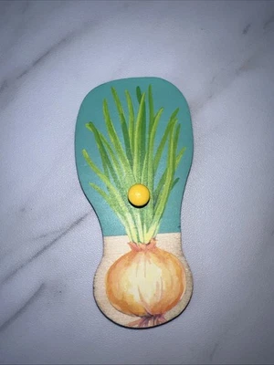 Lovevery Community Vegetable Garden Wooden Puzzle Replacement Piece Onion - Image 1 of 2