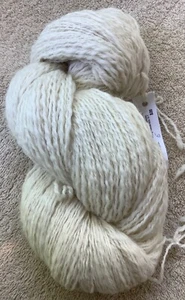 Undyed Alpaca 2 ply Natural Super Fine Yarn 8oz - Picture 1 of 4