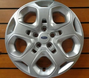NEW 17" Bolt-On Ford Fusion 2010 2011 2012 Hubcap Wheel Cover 7052 - Picture 1 of 3