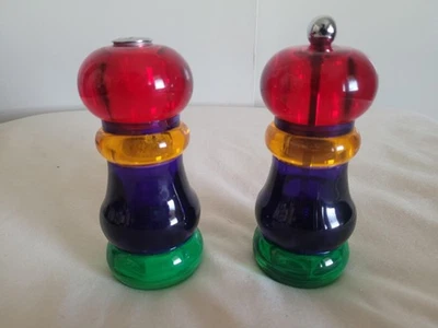 Винтажная мельница для перца Fiesta Sunset Olde Thompson цвет Lucite - Изображение 1 из 3