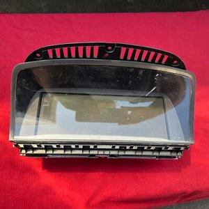 02-05 BMW 745 Navigation Display 65 82 6 923 811 OEM - Picture 1 of 6