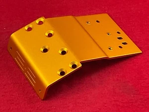 Team Associated RC10 ALUMINIUM GOLD FRONT NOSE PLATE RC10CC Rere Classic 40th - Bild 1 von 3