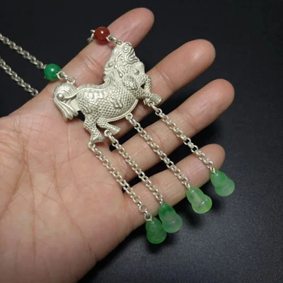 Collar Colgante Vintage Estilo Étnico Tibetano Plata Qilin Jade Verde Foto 1 de 4