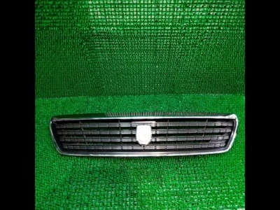 Parrilla delantera JDM Toyota Mark II JZX100 Grande último modelo OEM usada Foto 1 de 4