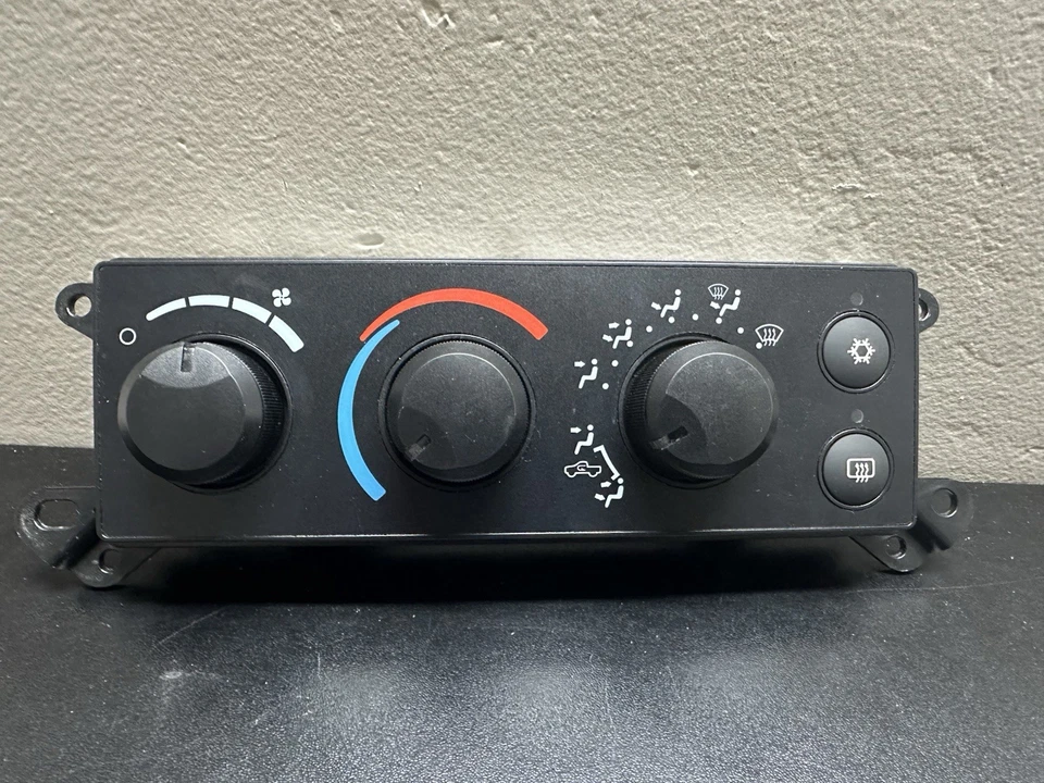 Panel de control de calefacción de aire acondicionado para Dodge Dakota 3500 2008-2010 3,7 L 4,7 L nuevo sin caja Foto 1 de 4