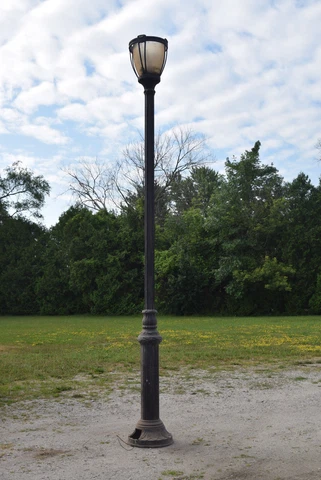 Vintage Street Light Lamp Post Black 14' Tall Metal Cover