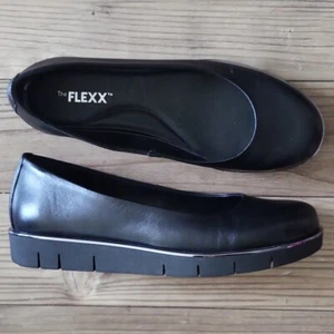 The Flexx Black Round Toe Shoes Leather Shoes - Picture 1 of 5