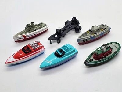 Micro Machines 1987 BOAT Collection Tug Coast Guard Speed Cigarette PT Trailer - Image 1 of 3