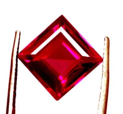 Red Ruby Square Cut 5.20Cts Certified Loose Gemstone With Size 8.90X8.90X6.70MM. - Image 1 of 4