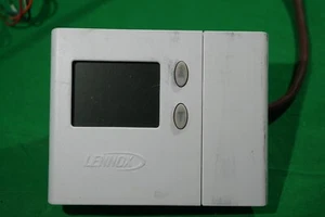 Lennox ComfortSense 3000 Thermostat 51M34 Universal 5/2 Day Programmable White - Bild 1 von 2
