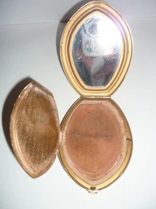 Vintage Art Deco Elgin American Beauty Gold tone Balloon Shape Compact - Picture 1 of 6
