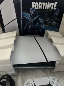 ps5 slim digital Boxed PlayStation Slim Immaculate - Picture 1 of 4