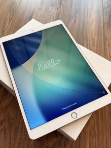 Apple iPad Air 3rd Gen 10.5" Rose Gold Wi-Fi 64 GB iPadOS Tablet - Picture 1 of 5