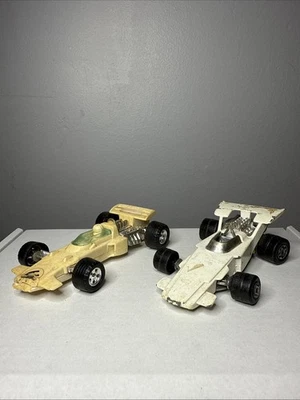 Винтажный 70-х лот из 2 иностранных гоночных автомобилей спичечный коробок, Funmate - Англия и Япония - Изображение 1 из 4