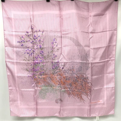 Lenço de seda floral rosa Christian Dior 75cm x 76cm - Imagem 1 de 4