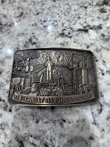 THE GREAT AMERICAN “FARMER” SPIRIT HEBILLA DE CINTURÓN DE LATÓN MACIZO EE. UU.-2,25x3,7-VINTAGE - Imagen 1 de 2
