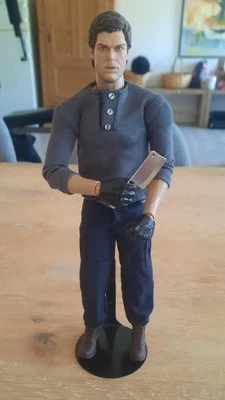 Boneco personalizado Dexter Morgan escala 1/6 - Imagem 1 de 4