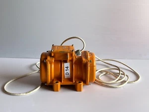ITALVIBRAS VIBRATOR MOTOR MVSI 3/800-S90 - Picture 1 of 5