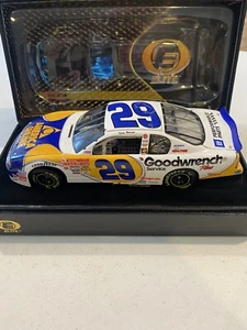 ELITE #29 Kevin Harvick 2001 Monte Carlo GM Goodwrench America Online 1/4K SAE51 - Foto 1 di 2