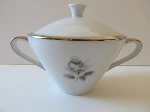 Vintage Salad Master Porcelain Sugar Bowl with Lid Remembrance Pattern - Picture 1 of 7