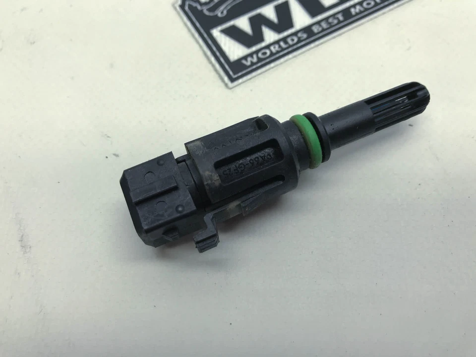 BMW F800S F800 S (3) 07' Air Temperature Sensor - Image 1 of 1