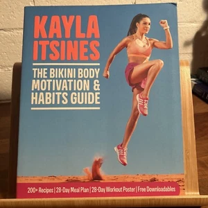 The Bikini Body Motivation & Habits Guide by Kayla Itsines Large PB 2017 (R3.3) - Picture 1 of 12