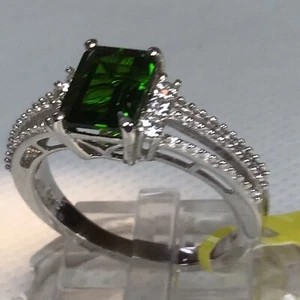 Russian Chrome Diopside & Cambodian Zircon Ring (Sz7) TGW 1.83cts - Picture 1 of 4