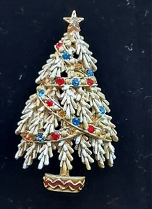 Vtg Arthur Pepper Art Christmas Tree pin brooch white enamel rhinestone goldtone - Picture 1 of 5
