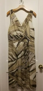 Banana Republic V-Neck Pleated Cross-Body Dress, Beige Print, Lined Size 12, NWT - Picture 1 of 8