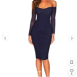 Neu! Revolve Nookie schwarz Romee gerafftes schulterfreies Midikleid Small - Bild 1 von 7