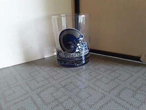 St. Louis Rams 14 Ounce Team Logo Executive Style Rocks Glass NEW UNUSED!! 3-29 Cover