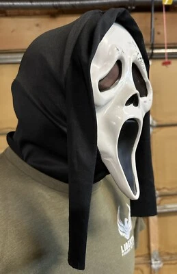 Fun World 9206 Scream Movie Mask Ghostface Mask Jan-Mar  2014 - Image 1 of 4