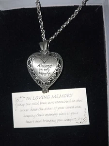 Always in My Heart Ash Urn Locket - Picture 1 of 4