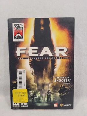 F.E.A.R. First Encounter Assault Recon - Windows PC CD Video Game Complete 5 CDs - Image 1 of 4