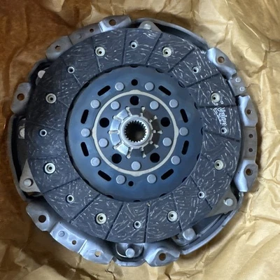 Disco de embrague y placa de presión originales GM 24243879 24243879 para CTS 2005-2009 Foto 1 de 4