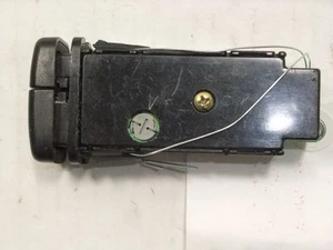 CRUISE CONTROL SWITCH MAZDA 626 1994 OEM - Picture 1 of 1