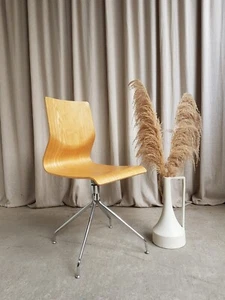 Vtg Mid Century Style Side Occasional Desk Swivel Chair Danish Scandi Retro R513 - Picture 1 of 13