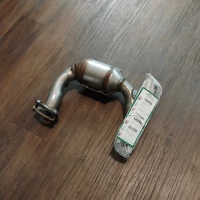 Convertidor catalítico - ajuste exacto - colector Davico se adapta a 02-06 Mazda MPV 3,0 L-V6 Foto 1 de 4