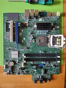 Mainboard DELL optiplex 7080, Intel 1200, USB-C, UEFI, Windows 11 - Bild 1 von 2