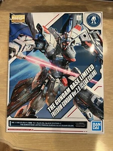 MG The Gundam Base Limited Freedom Gundam Ver.2.0 CLEAR COLOR 1/100 Scale - Picture 1 of 4